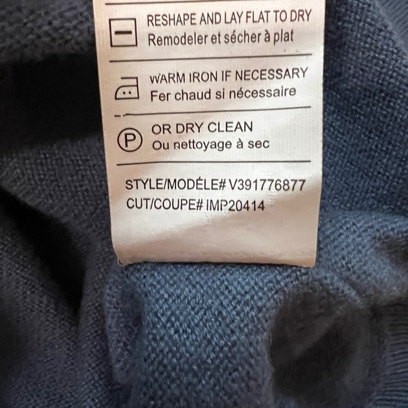 VINCE Cashmere Shirttail Crewneck Sweater XS - Picture 8 of 11